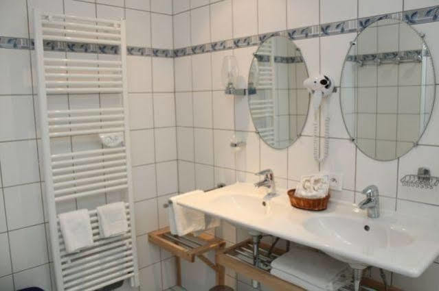 Aux Armes De France Hotel Ammerschwihr Ngoại thất bức ảnh